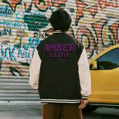 AMBER LIGHT