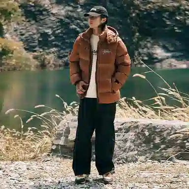 AMBER LIGHT Patchwork Logo Hoodie Coat