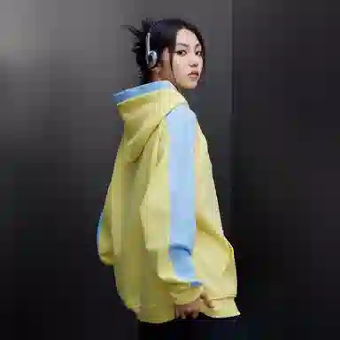 AMBER LIGHT