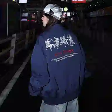 AMBER LIGHT bombervibe