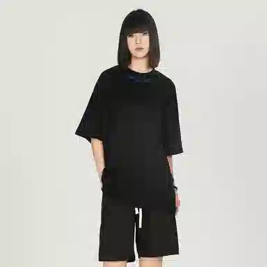 AMBER LIGHT 2024 T
