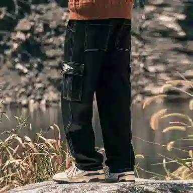 Amber Light Vintage Cargo Jeans