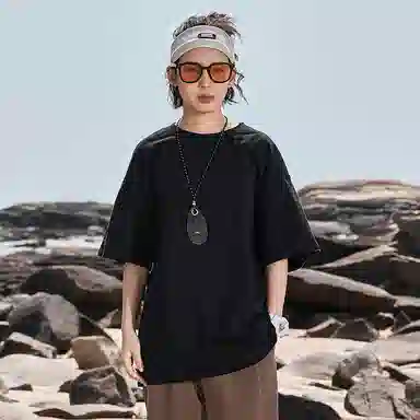 AMBER LIGHT T