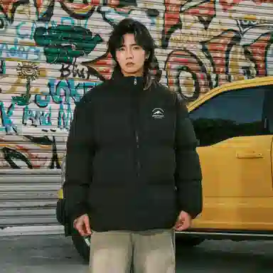 AMBER LIGHT vibeLOGO