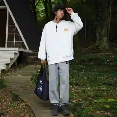 AMBER LIGHT x Yitanmao