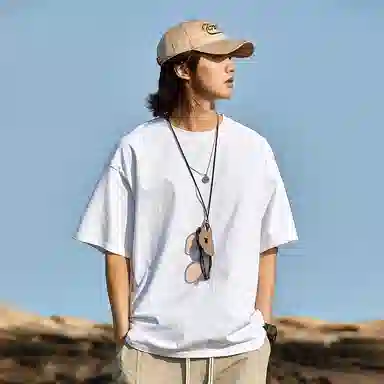 AMBER LIGHT T