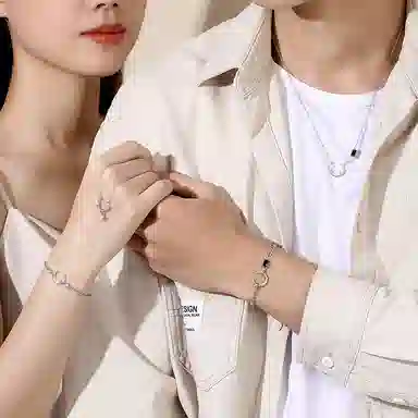 DAISY BEAUTY Deer Antler 925 Silver Necklace