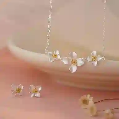 DAISY BEAUTY S999
