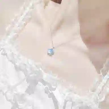 DAISY BEAUTY S925ins