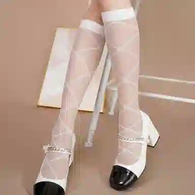 御茶家 日系白色蕾丝花边羊羔绒小腿袜显瘦黑色丝袜纯欲可爱风高筒袜 女款