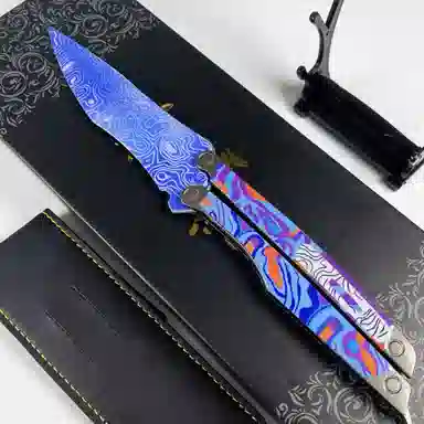 吉砖 火焰刀冷锋蝴蝶刀 成品模型