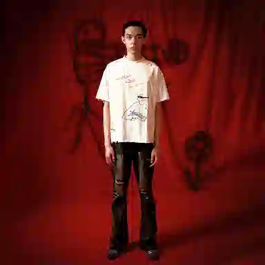 SSSAINT LOUIS Modern Girl Tee Off White