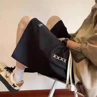 左岸 夏季薄款港风潮牌少年感卫裤字母绣花宽松运动中裤沙滩裤百搭柔软亲肤舒适透气五分裤休闲短裤 男款