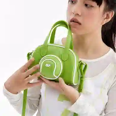 Crying Center PU