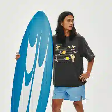 Crying Center Summer Surf Illustration Tee