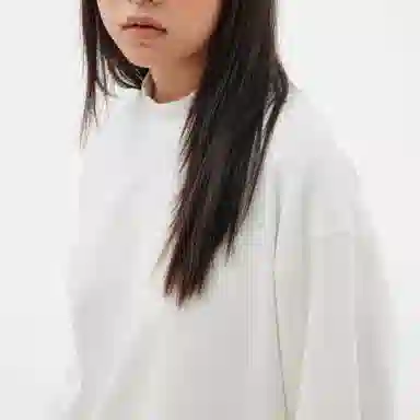 Crying Center T