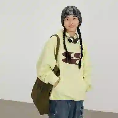 Crying Center LOGO 3C