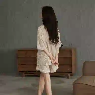 热妒 翻领开衫短袖松紧腰三分裤凉感薄款可外穿睡衣套装 女款 杏色