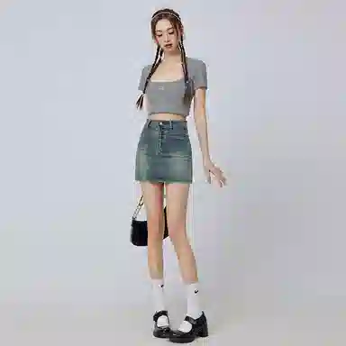 玫丝朵 复古弹力休闲牛仔短裙 女款