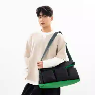 GOBLIN SHARKS 1759 Nylon Shoulder Bag