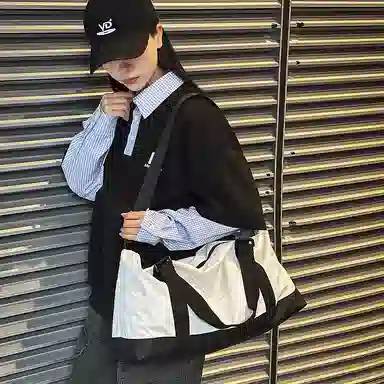 GOBLIN SHARKS 1759 40L