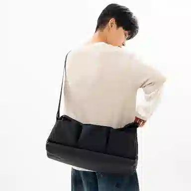 GOBLIN SHARKS 1759 Nylon Shoulder Bag