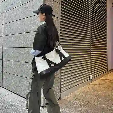 GOBLIN SHARKS 1759 40L