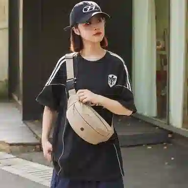 GOBLIN SHARKS 1759 Sling Bag