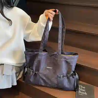 GOBLIN SHARKS 1759 ins Tote