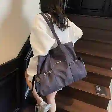 GOBLIN SHARKS 1759 ins Tote