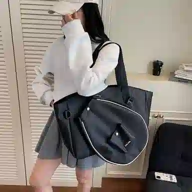 GOBLIN SHARKS 1759 Tote