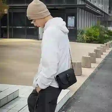 GOBLIN SHARKS 1759 PU