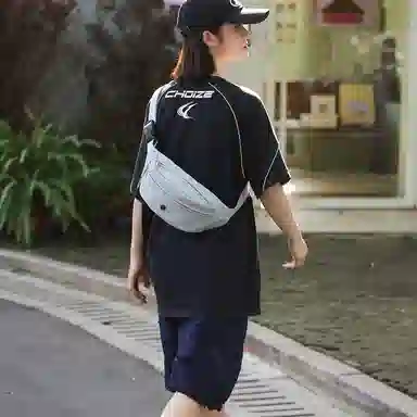 GOBLIN SHARKS 1759 Sling Bag