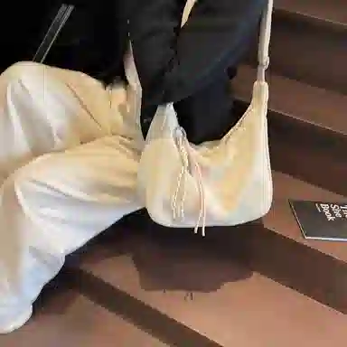 GOBLIN SHARKS 1759 PU