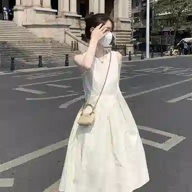 思蓓儿 法式收腰显瘦中长款茶歇无袖连衣裙 女款 杏色