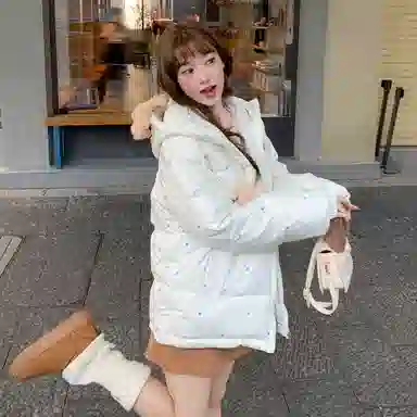 思蓓儿 可爱波点宽松加厚面包服棉服 女款