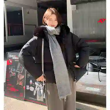 思蓓儿 短款小个子超好看时尚外套棉服 男女同款