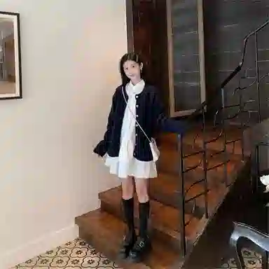 思蓓儿 小众舒适百气质长袖连衣裙 女款