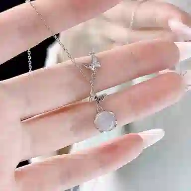 【S999足银|招财招桃花玄学】六桂福珠宝 白月光荔枝冻 财运蝴蝶连理枝清透少女心氛围感新中式气质小众 福韵金 好运 玉髓 玉石项链 女款