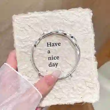 【999纯银丨可免费定制刻字丨赠告白贺卡】 福韵金 六桂福珠宝 莫比乌斯经典素圈可推拉银镯子新中式简约大气小众轻奢百搭 足银 手镯 女款