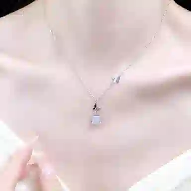 【S999足银|招财招桃花玄学】六桂福珠宝 白月光荔枝冻 财运蝴蝶连理枝清透少女心氛围感新中式气质小众 福韵金 好运 玉髓 玉石项链 女款