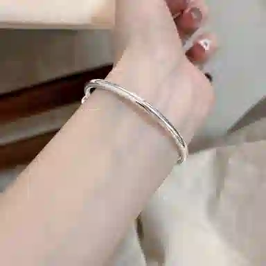 【999纯银丨可免费定制刻字丨赠告白贺卡】 福韵金 六桂福珠宝 莫比乌斯经典素圈银镯子新中式简约大气小众轻奢百搭可推拉 足银 手镯 女款