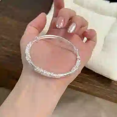 【999足银纯银丨可免费定制刻字丨赠告白贺卡】 福韵金 六桂福珠宝 繁花似锦花枝玉叶新中式轻奢小众简约素圈浮雕推拉镯子 首饰 手镯 女款