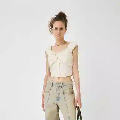 MOUSSY