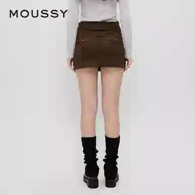 MOUSSY A