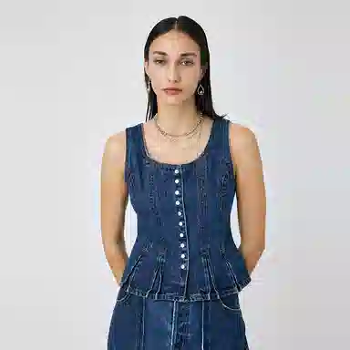 MOUSSY