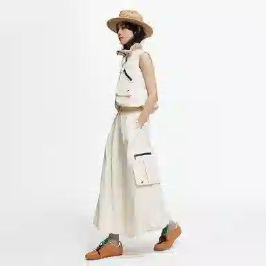 MOUSSY