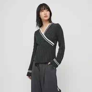 MOUSSY V