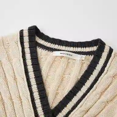 MOUSSY V