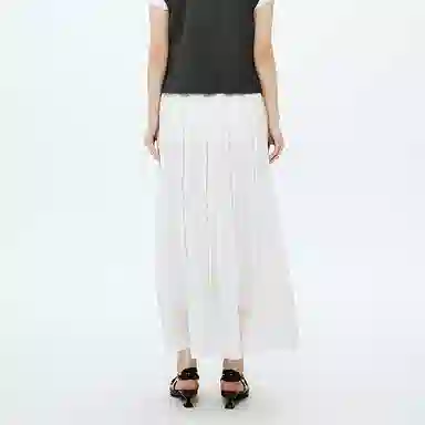 MOUSSY A